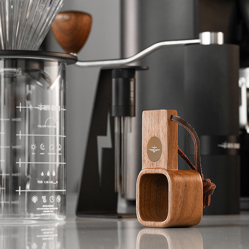 MHW-3BOMBER Jove solid wood measuring spoon
