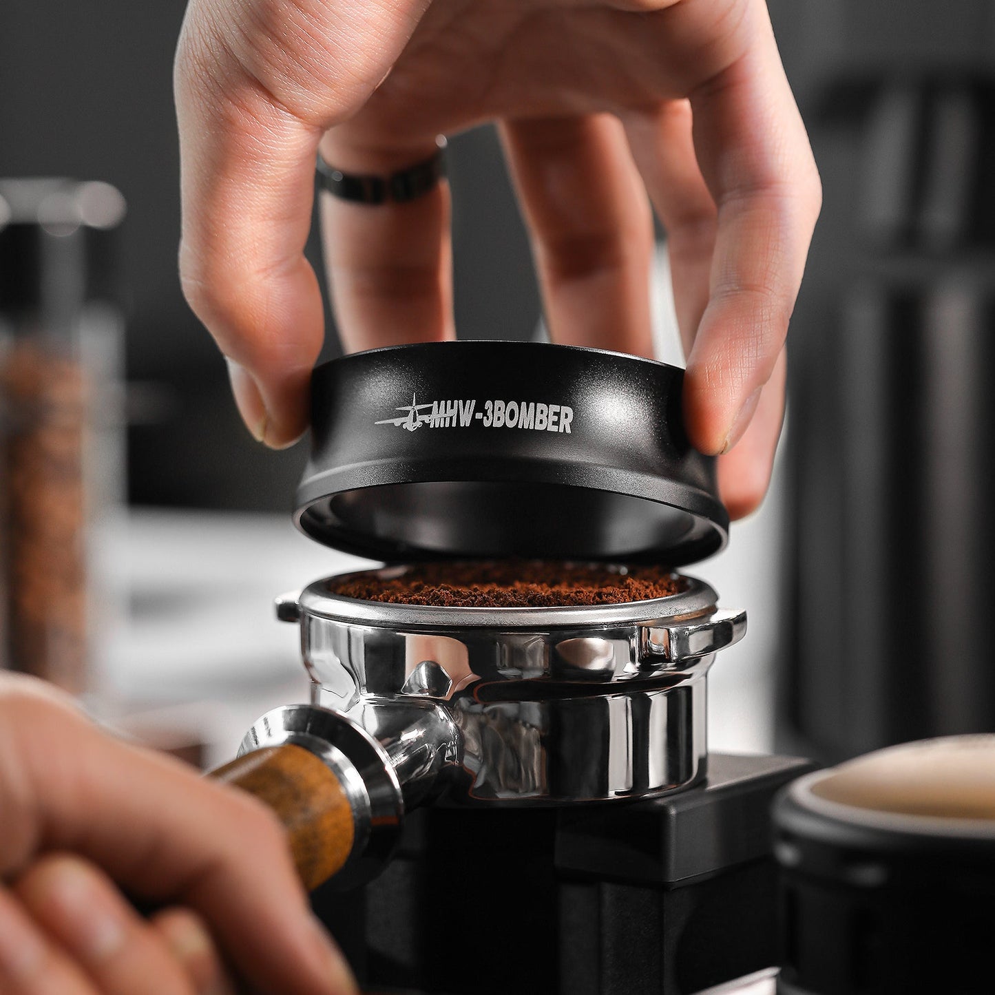 MHW-3BOMBER Espresso Magnetic Coffee Dosing Funnel